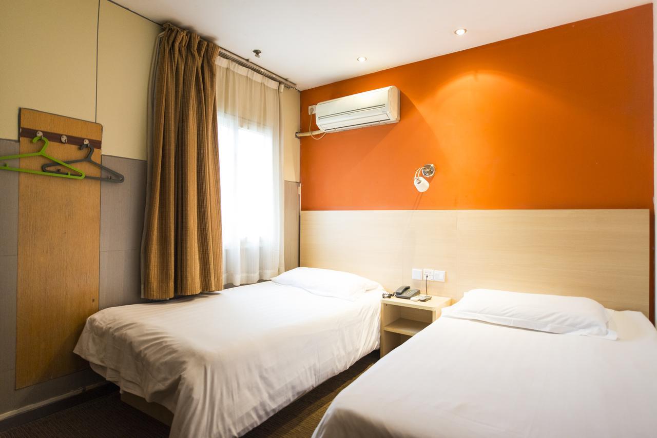Motel Chongqing Jiefangbai Hongyadong Pedestrian Street Kültér fotó